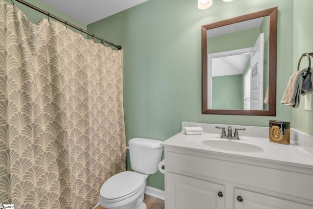 200 Greengate Way, Simpsonville, SC 29681