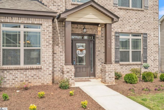 200 Greengate Way, Simpsonville, SC 29681