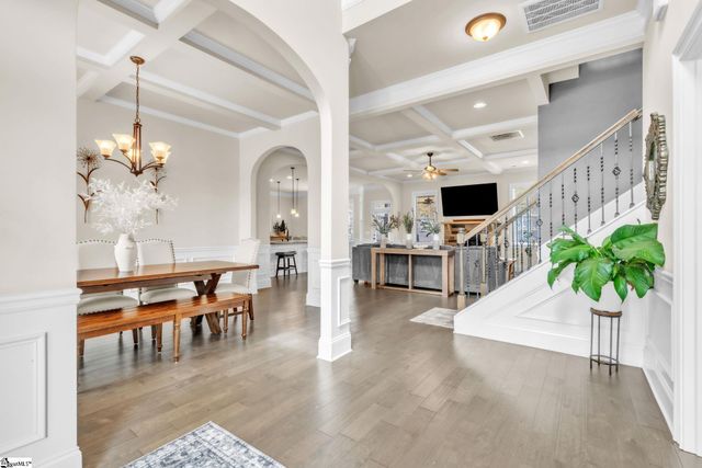 200 Greengate Way, Simpsonville, SC 29681