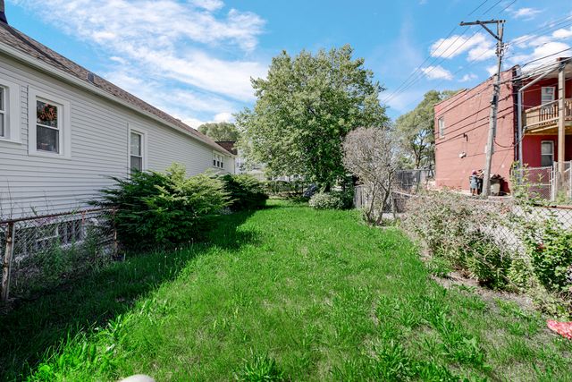 120 E Kensington Avenue 2-F, Chicago, IL 60628