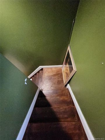 19614 104th Avenue, Saint Albans, NY 11412