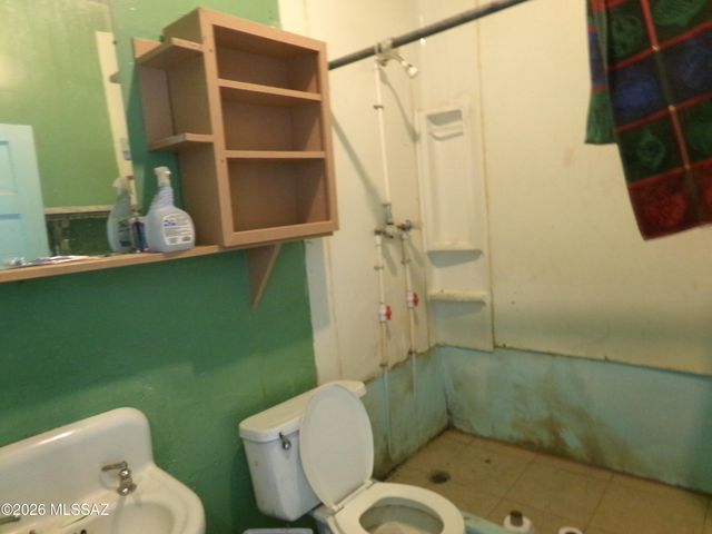 418 S Curtis Avenue, Willcox, AZ 85643