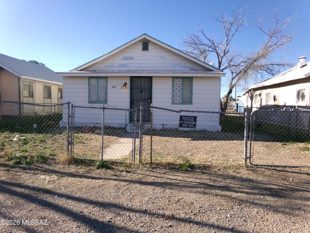 418 S Curtis Avenue, Willcox, AZ 85643