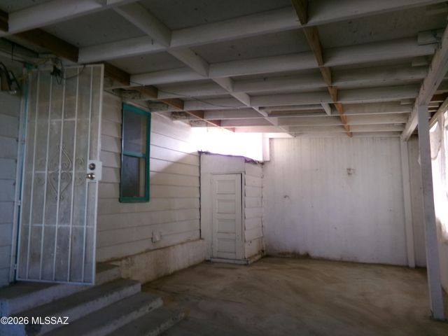 418 S Curtis Avenue, Willcox, AZ 85643