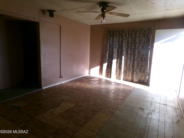 418 S Curtis Avenue, Willcox, AZ 85643