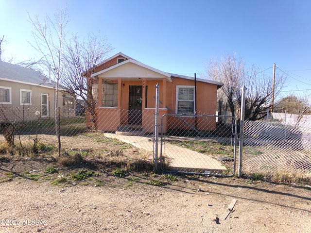 418 S Curtis Avenue, Willcox, AZ 85643