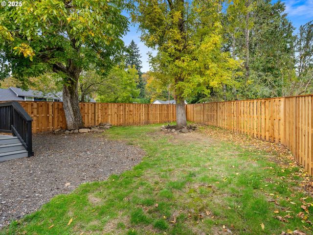 2311 Sw 6th Ave 19, Camas, WA 98607