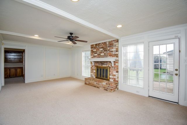 910 Shillington Drive, Katy, TX 77450