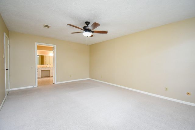 910 Shillington Drive, Katy, TX 77450