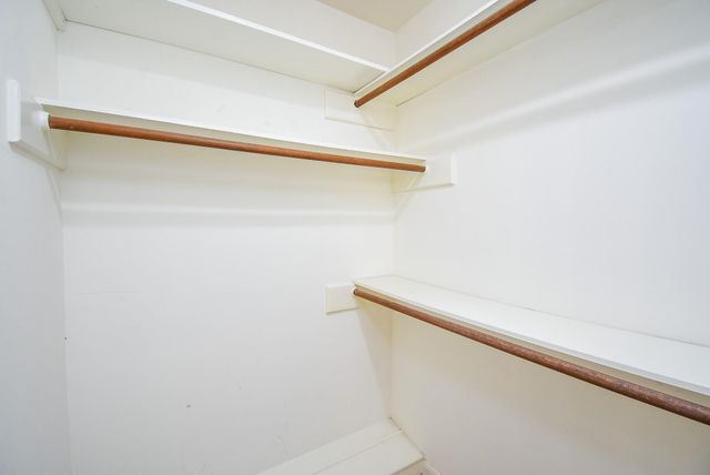 910 Shillington Drive, Katy, TX 77450