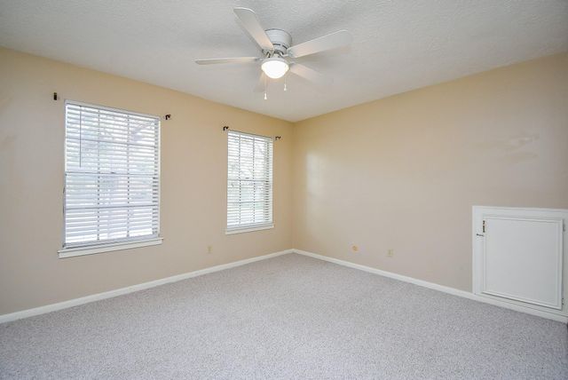 910 Shillington Drive, Katy, TX 77450