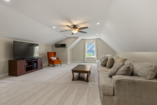 14 Halls Way, Seabrook, NH 03874