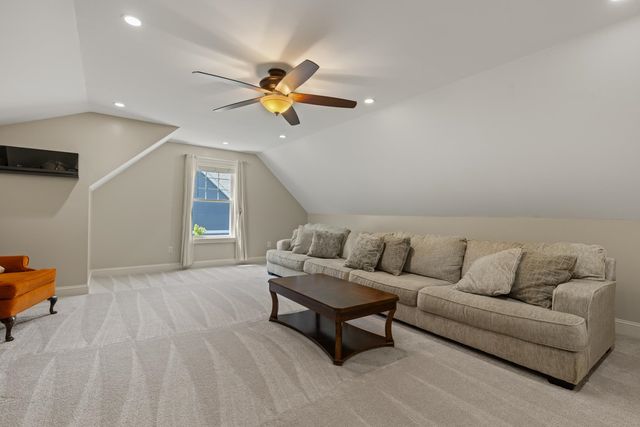 14 Halls Way, Seabrook, NH 03874