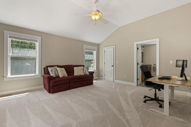 14 Halls Way, Seabrook, NH 03874