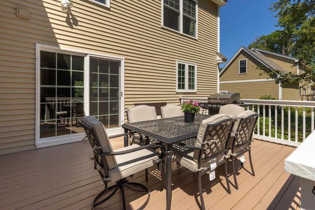 14 Halls Way, Seabrook, NH 03874
