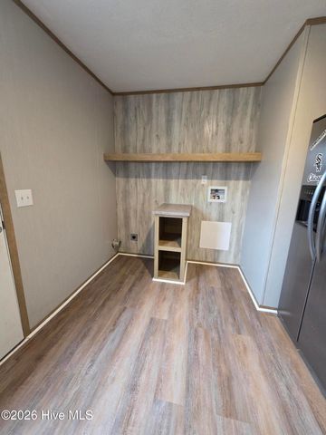 2085 Vass-Carthage Road, Whispering Pines, NC 28327