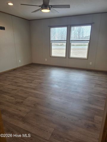 2085 Vass-Carthage Road, Whispering Pines, NC 28327