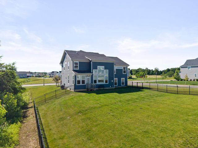 3011 Stockdale Farms Drive, Delaware, OH 43015