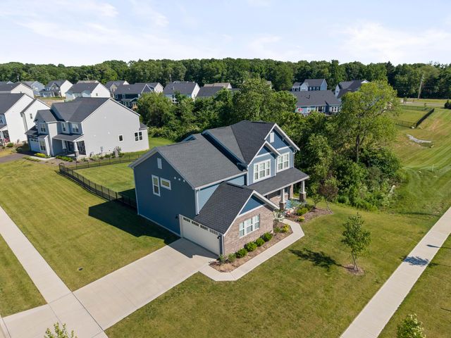 3011 Stockdale Farms Drive, Delaware, OH 43015