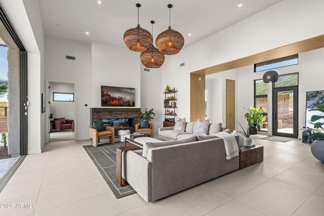 14062 E HARMONY Lane, Fountain Hills, AZ 85268