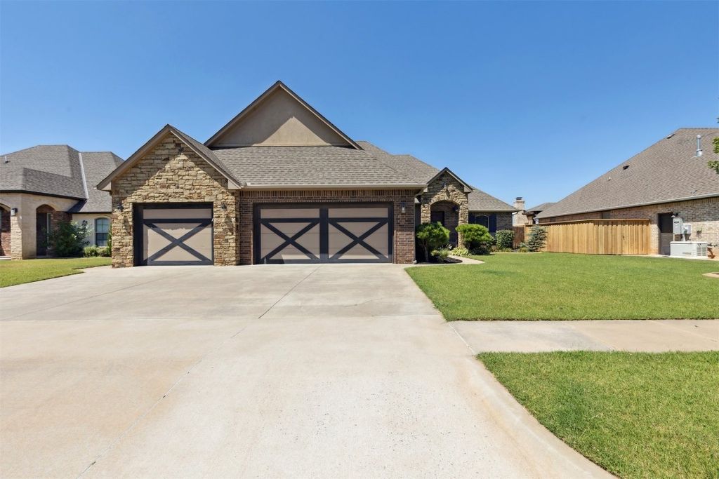 11541 SW 55th Street, Mustang, OK 73064