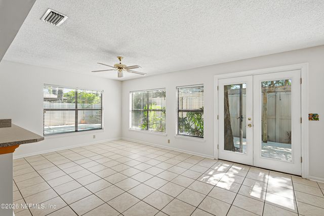 3933 PETITE Drive W, Jacksonville, FL 32250