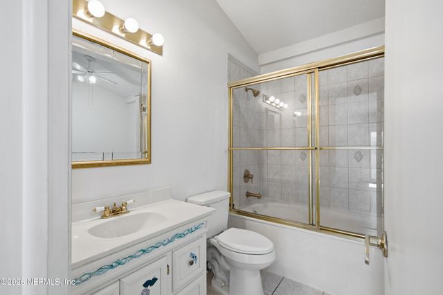 3933 PETITE Drive W, Jacksonville, FL 32250