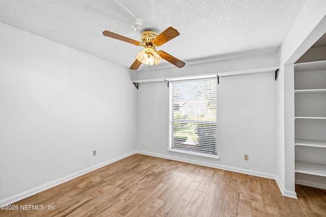3933 PETITE Drive W, Jacksonville, FL 32250