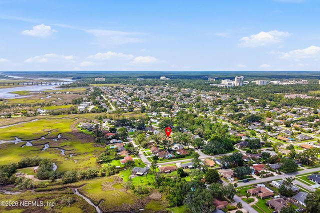 3933 PETITE Drive W, Jacksonville, FL 32250