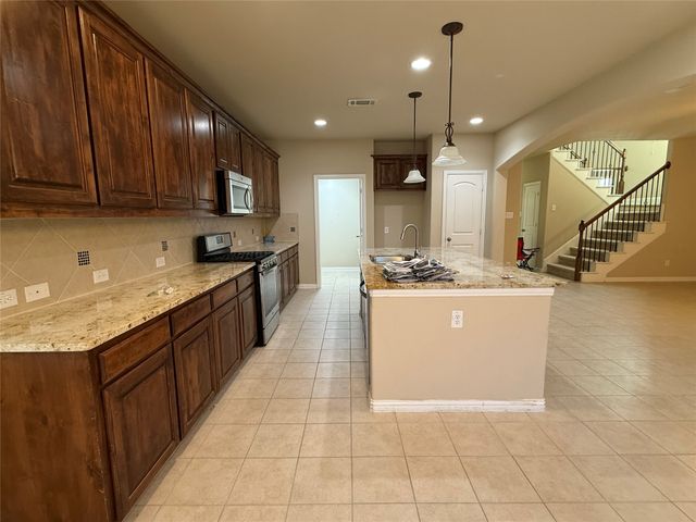 309 Sir Brine Drive, Lewisville, TX 75056