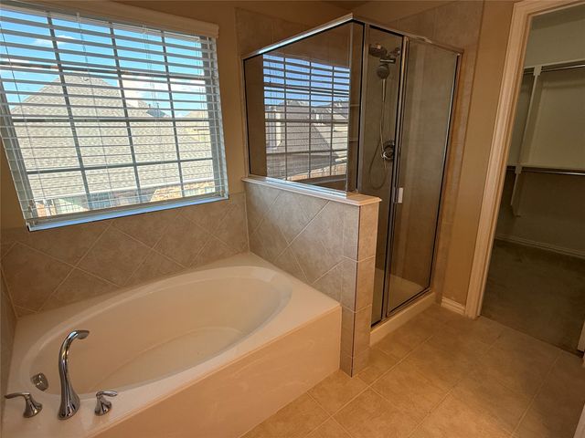 309 Sir Brine Drive, Lewisville, TX 75056