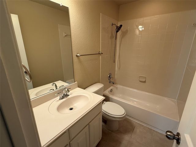 309 Sir Brine Drive, Lewisville, TX 75056