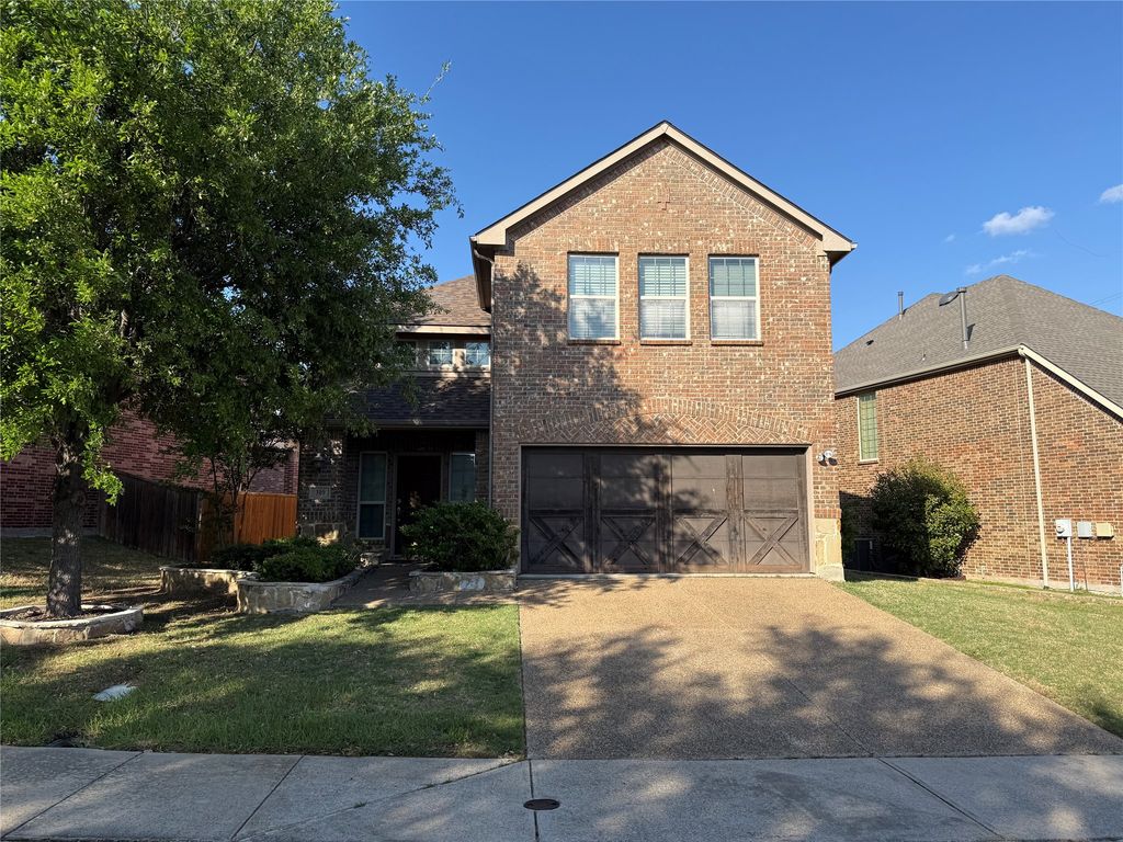 309 Sir Brine Drive, Lewisville, TX 75056