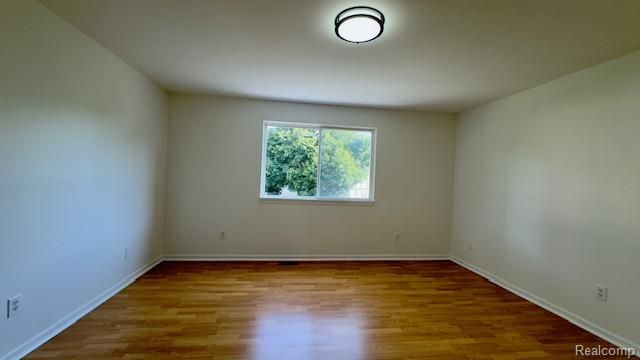 38302 Warner Farms Drive 24, Westland, MI 48185