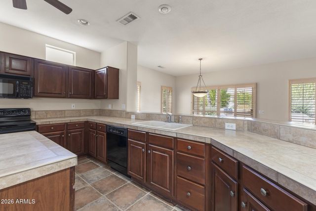 17850 N NAVARRO Court, Surprise, AZ 85374