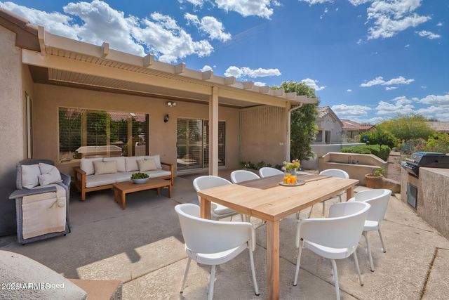 17850 N NAVARRO Court, Surprise, AZ 85374