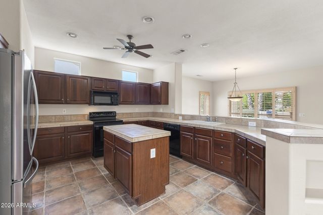 17850 N NAVARRO Court, Surprise, AZ 85374