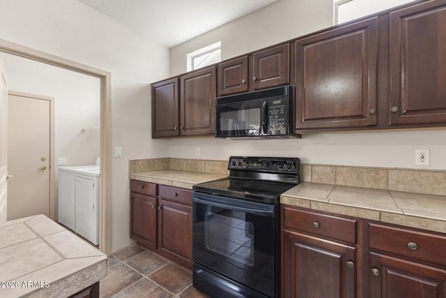 17850 N NAVARRO Court, Surprise, AZ 85374