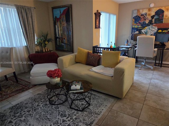 520 S Park Road 1612, Hollywood, FL 33021