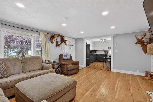 1028 Alderman Street, Belding, MI 48809