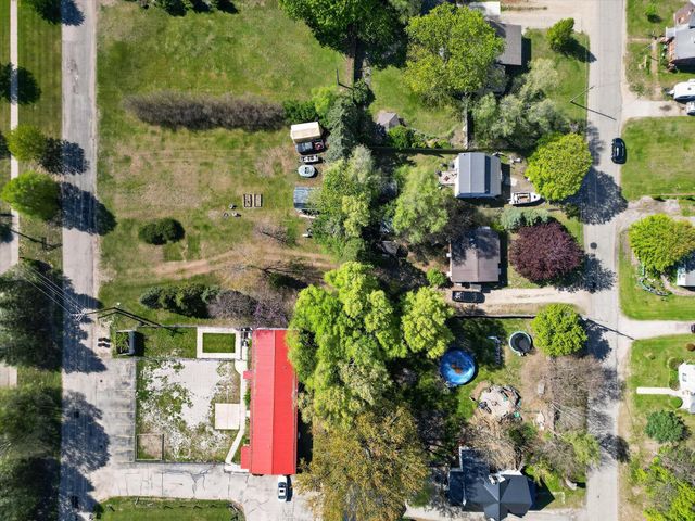 1028 Alderman Street, Belding, MI 48809