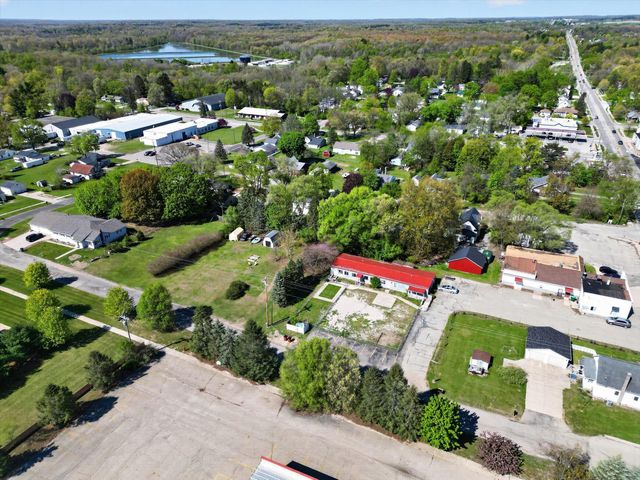 1028 Alderman Street, Belding, MI 48809
