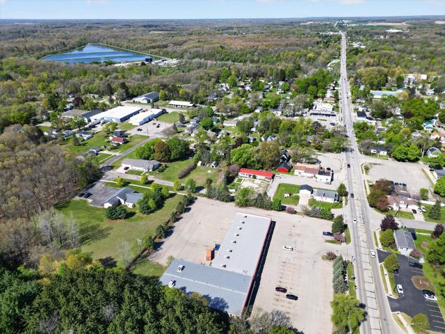 1028 Alderman Street, Belding, MI 48809