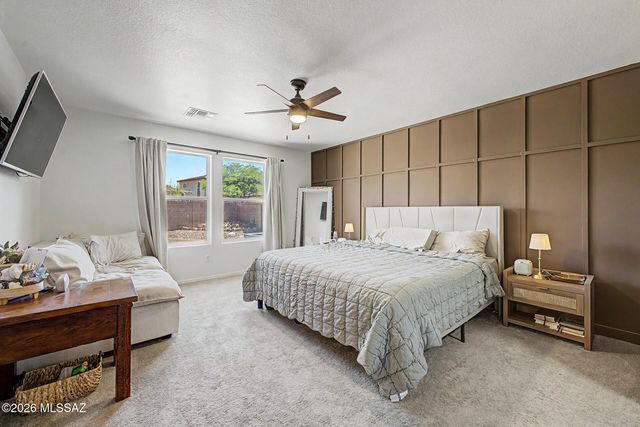 10883 S Sky Kristen Loop, Vail, AZ 85641