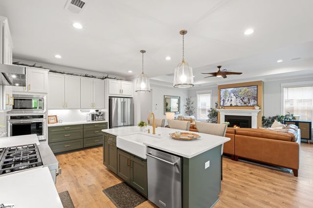 309 Devere Drive, Fountain Inn, SC 29644