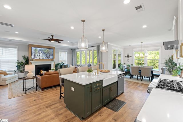 309 Devere Drive, Fountain Inn, SC 29644