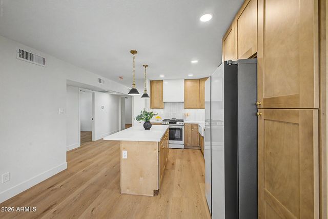 2023 E CORNELL Drive, Tempe, AZ 85283