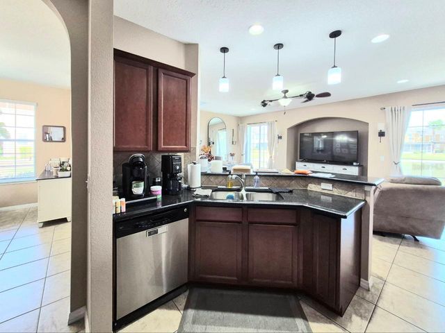 7001 INTERBAY BOULEVARD 306, Tampa, FL 33616