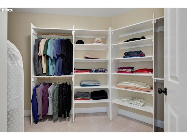 20495 Sw TREMONT Way, Beaverton, OR 97007