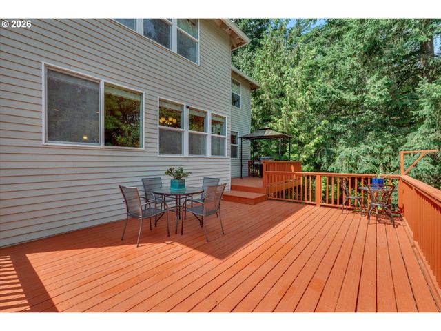 20495 Sw TREMONT Way, Beaverton, OR 97007